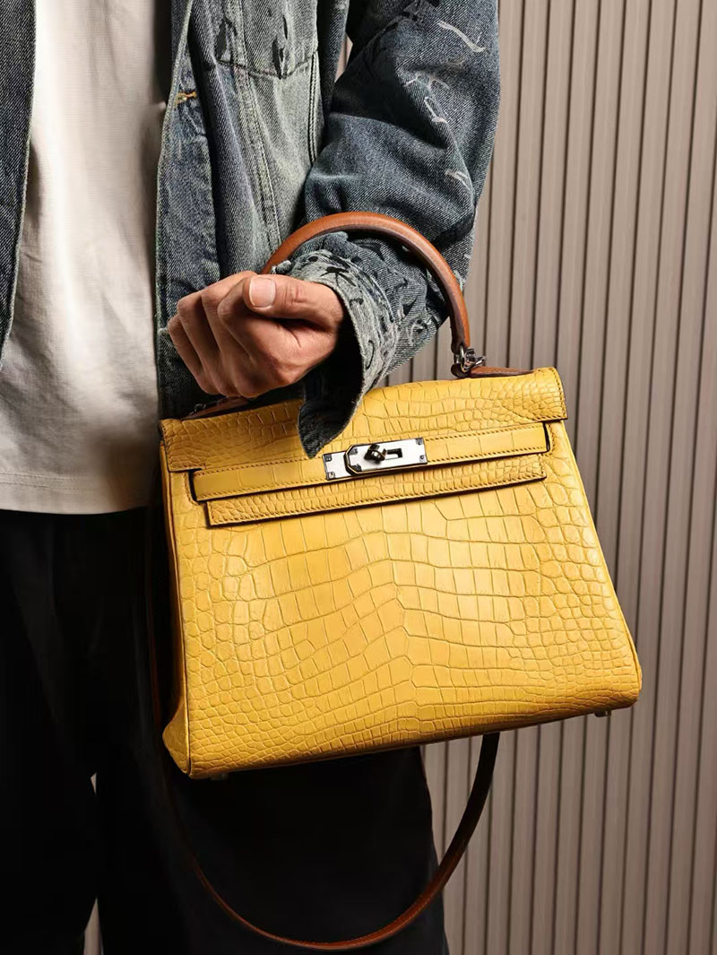 エルメスコピー HERMES ケリー28 内縫い ジョーヌナプル/ゴールド クロコダイル アリゲーターマット/バレニア シルバー金具 2524009 - 画像 (2)