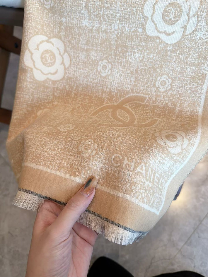 最高級シャネルスーパーコピー CHANEL マフラー レディース 大判 ストール フリンジ ココマーク CCマーク cc25103010 シャネル マフラー レディース - 画像 (8)