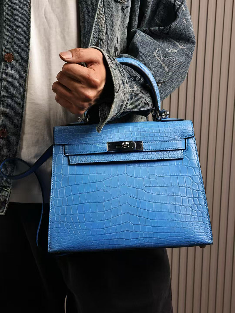 エルメスコピー HERMES ケリー28 外縫い ブルーイドラ クロコダイル アリゲーターマット シルバー金具 2524010 - 画像 (5)
