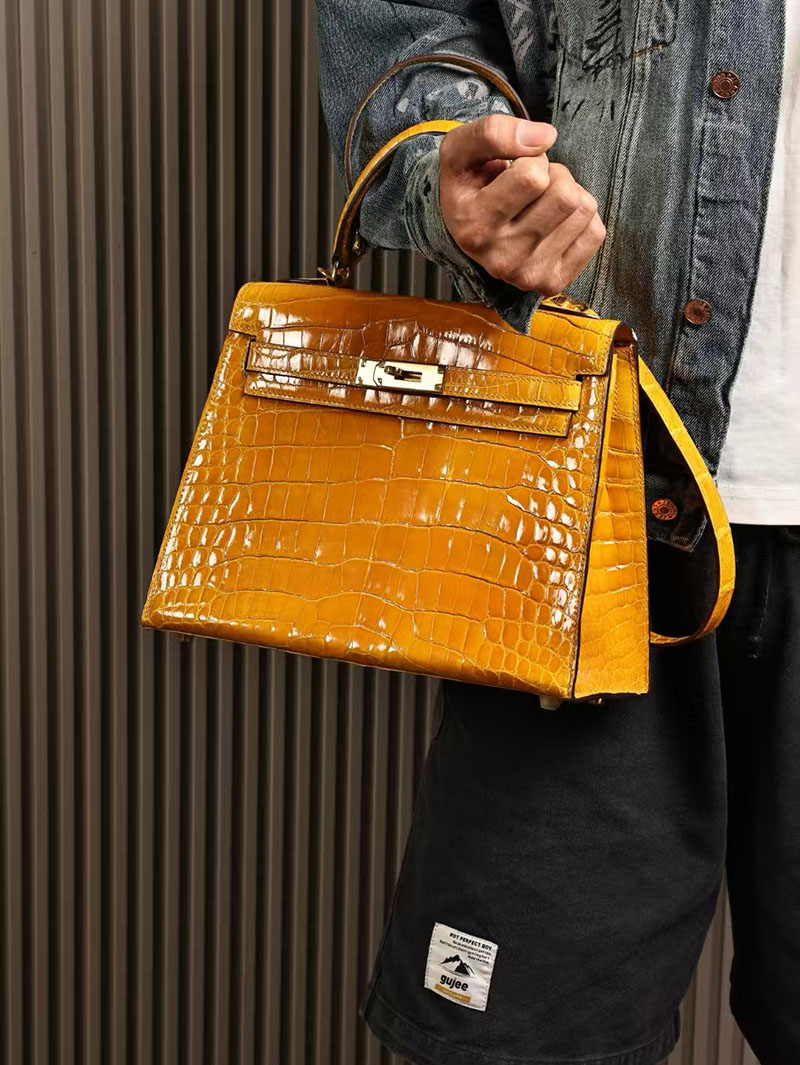 エルメスコピー HERMES ケリー28 外縫い ジョーヌアンブル クロコダイル アリゲーターマット ゴールド金具 2524011 - 画像 (2)