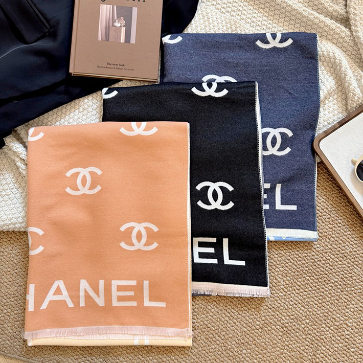 最高級シャネルスーパーコピー CHANEL カシミヤ ウールブレンド 大判 ストール フリンジ ココマーク CCマーク cc25103011 シャネル2025マフラー - 画像 (2)