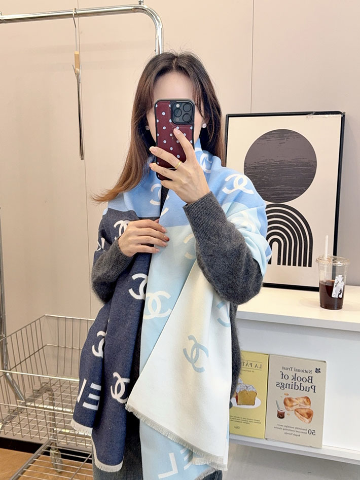 最高級シャネルスーパーコピー CHANEL カシミヤ ウールブレンド 大判 ストール フリンジ ココマーク CCマーク cc25103012 マフラーシャネルレディース - 画像 (4)