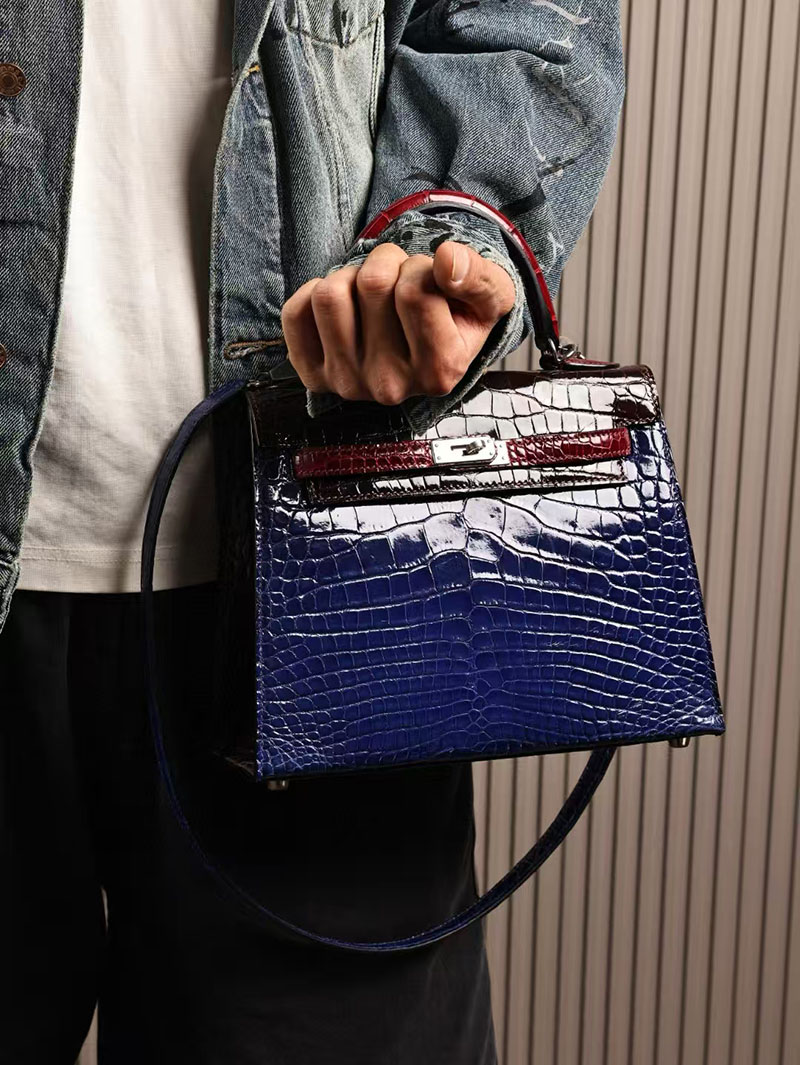 エルメスコピー HERMES ケリー25 外縫い ブルーエレクトリック/ルージュセリエ クロコダイル アリゲーターマット シルバー金具 2524013 - 画像 (7)