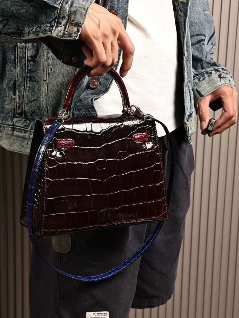 エルメスコピー HERMES ケリー25 外縫い ブルーエレクトリック/ルージュセリエ クロコダイル アリゲーターマット シルバー金具 2524013 - 画像 (6)