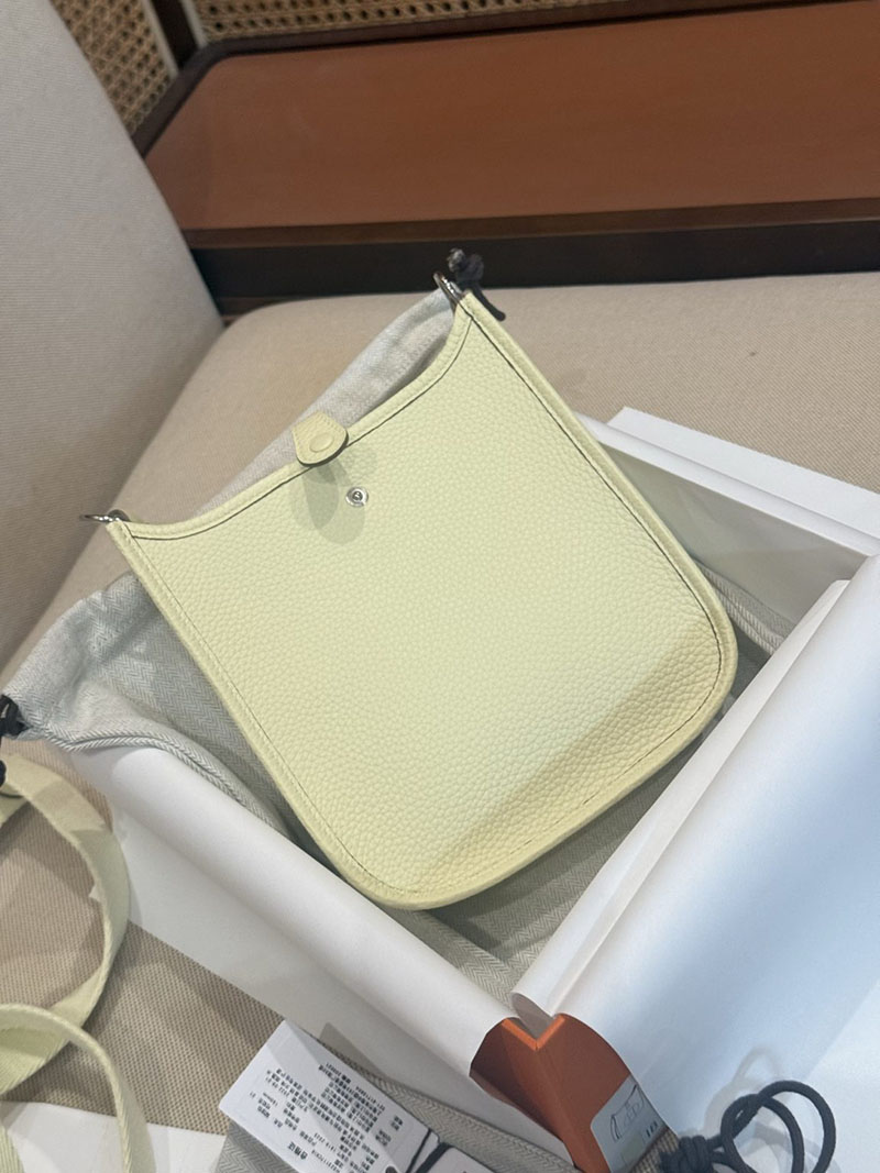エルメスコピー HERMES エヴリン 16 TPM ジョーヌミルトン トリヨンクレマンス シルバー金具 2524019 - 画像 (7)