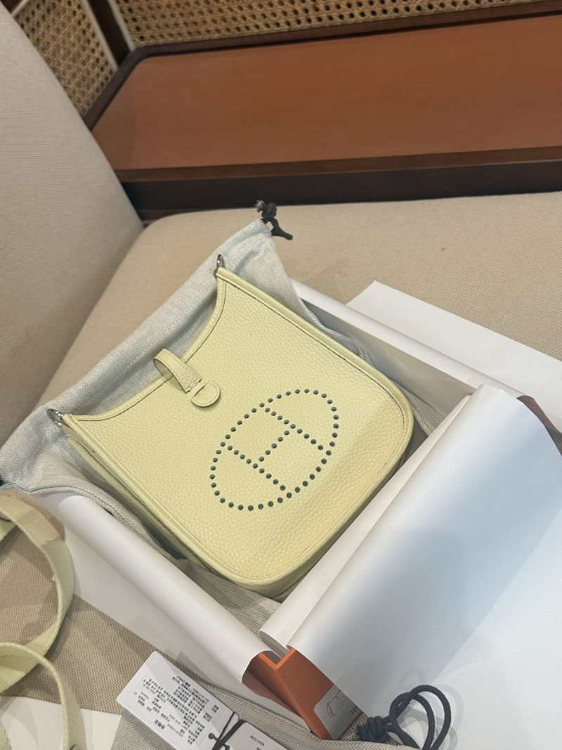 エルメスコピー HERMES エヴリン 16 TPM ジョーヌミルトン トリヨンクレマンス シルバー金具 2524019 - 画像 (6)