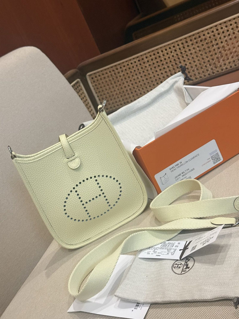エルメスコピー HERMES エヴリン 16 TPM ジョーヌミルトン トリヨンクレマンス シルバー金具 2524019 - 画像 (4)