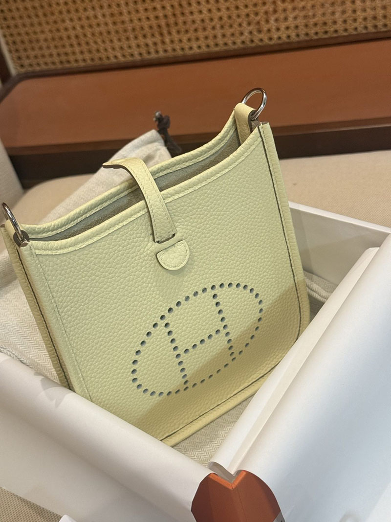 エルメスコピー HERMES エヴリン 16 TPM ジョーヌミルトン トリヨンクレマンス シルバー金具 2524019 - 画像 (3)
