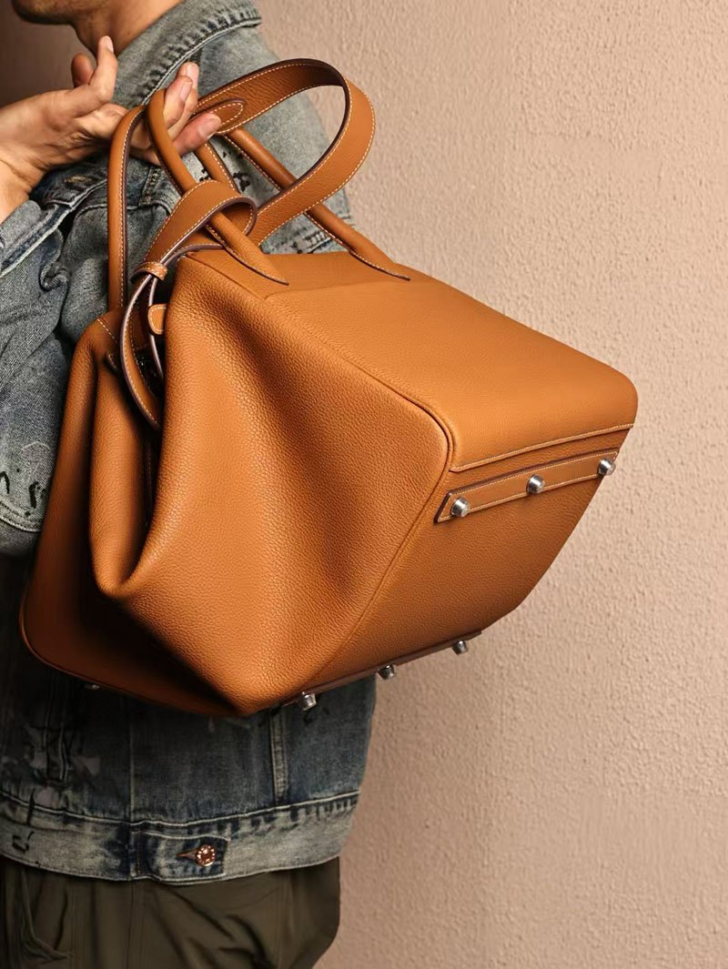 エルメス リンディ メンズ HERMES リンディ45 セサミ トゴ シルバー金具 2524023 エルメス メンズ ショルダーバッグ - 画像 (2)