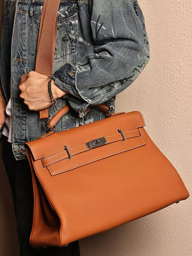 エルメスコピー HERMES マキシケリー 42cm 内縫い ゴールド トゴ シルバー金具 2524030 ケリー メンズ 新作 - 画像 (9)