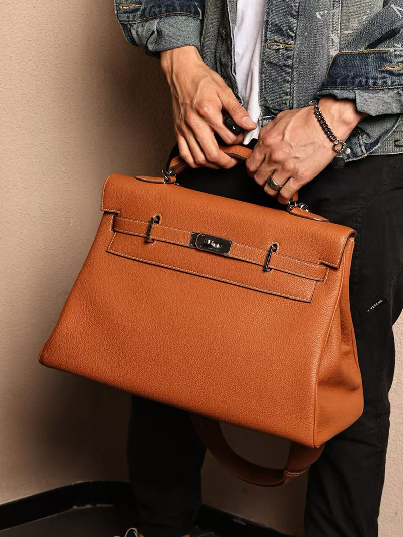 エルメスコピー HERMES マキシケリー 42cm 内縫い ゴールド トゴ シルバー金具 2524030 ケリー メンズ 新作 - 画像 (5)
