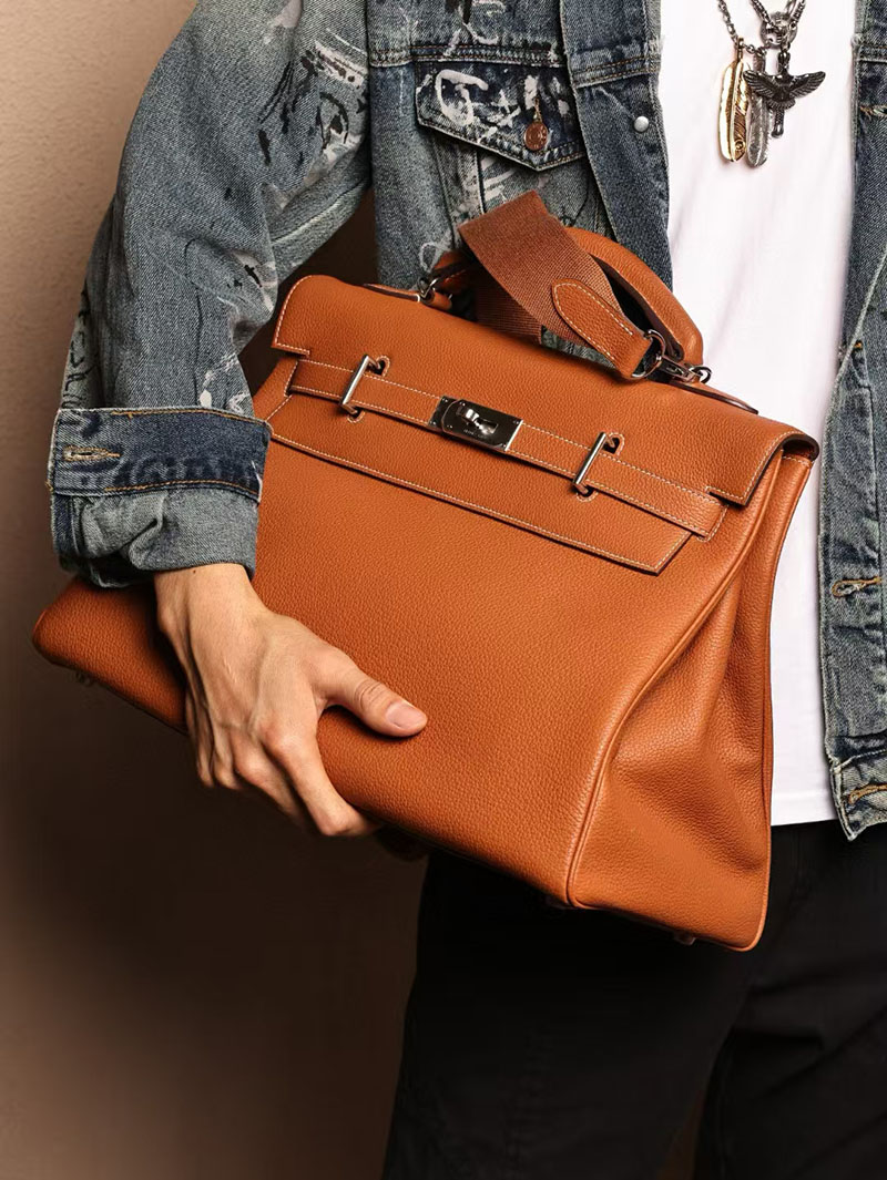 エルメスコピー HERMES マキシケリー 42cm 内縫い ゴールド トゴ シルバー金具 2524030 ケリー メンズ 新作 - 画像 (3)