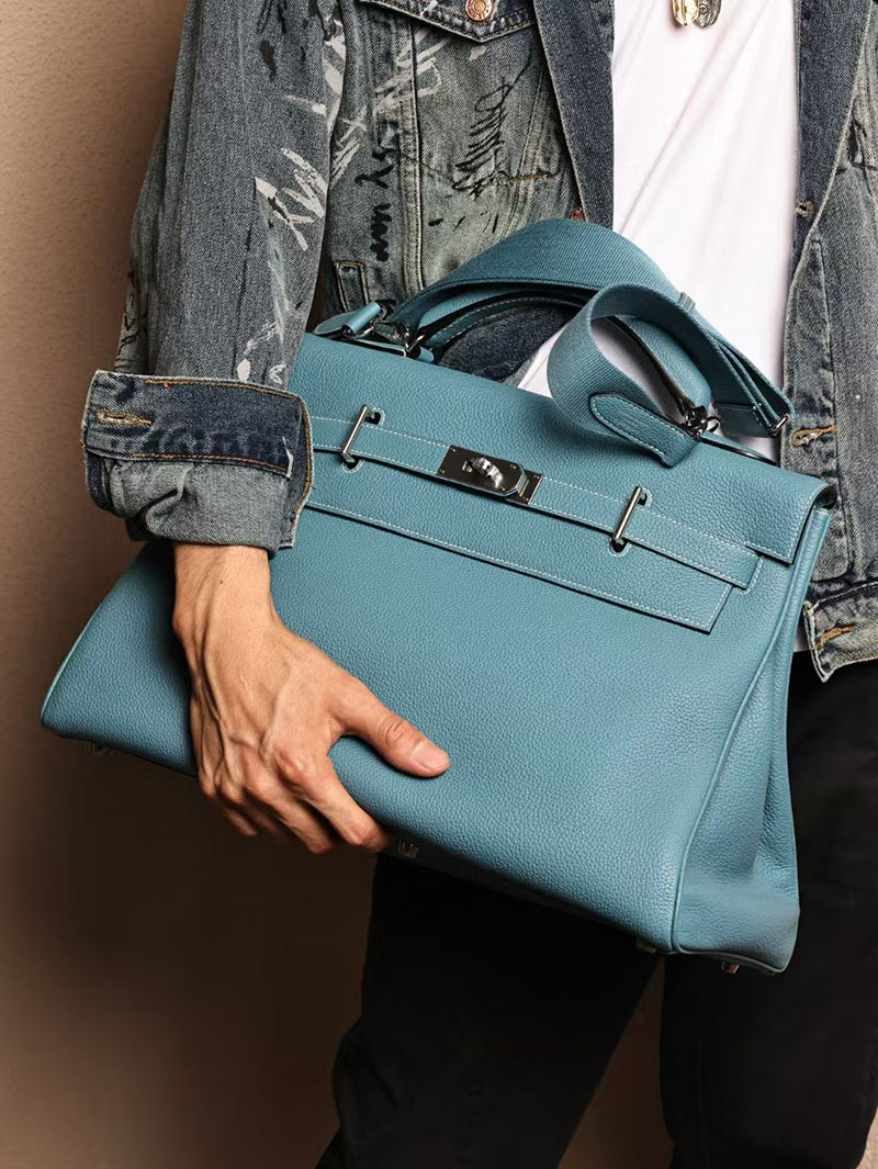 エルメスコピー HERMES マキシケリー 42cm 内縫い ブルージーン トゴ シルバー金具 2524031 ケリー メンズ 新作 - 画像 (3)