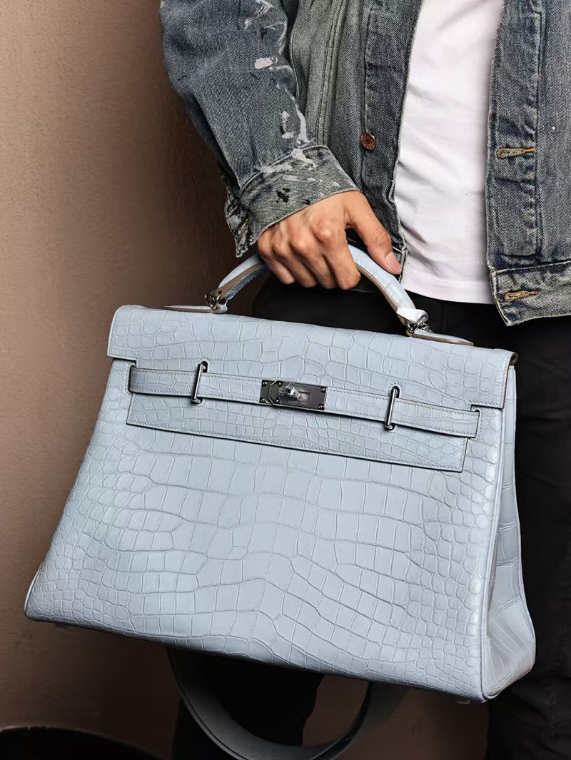 エルメス メンズバッグ 新作 HERMES マキシケリー 42cm 内縫い ブルーブリュム クロコダイル ニロティカスマット シルバー金具 2524043 - 画像 (8)