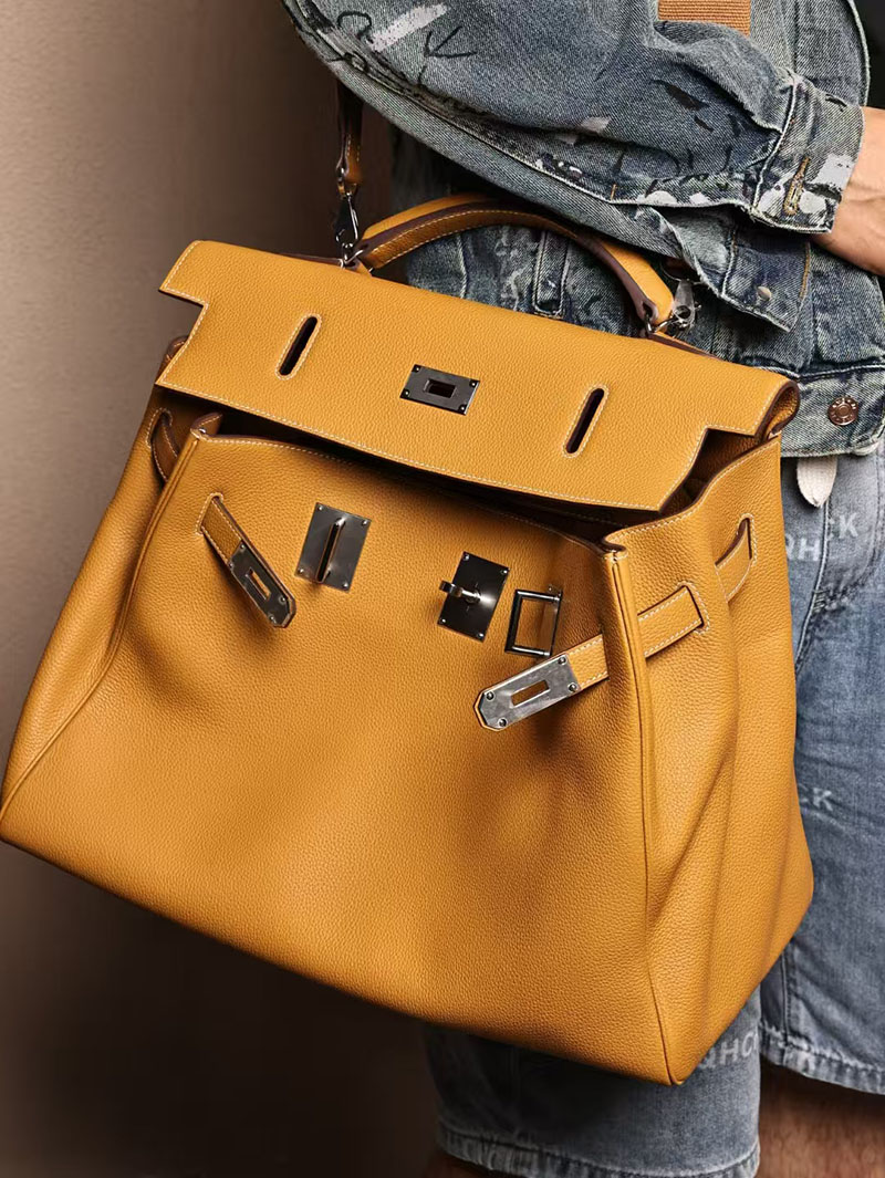 エルメス メンズバッグ 新作 HERMES マキシケリー 42cm 内縫い ナチュラルサブレ トゴ シルバー金具 2524046 - 画像 (8)