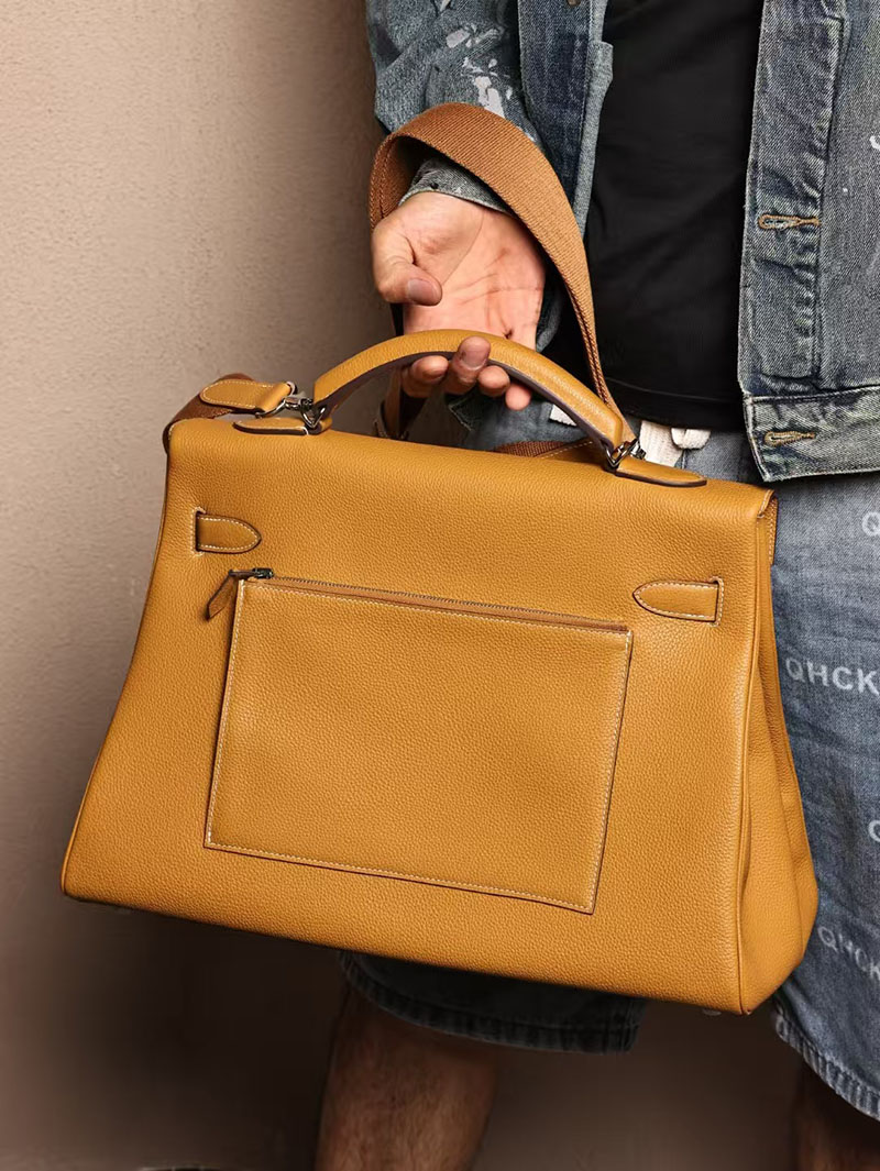 エルメス メンズバッグ 新作 HERMES マキシケリー 42cm 内縫い ナチュラルサブレ トゴ シルバー金具 2524046 - 画像 (6)