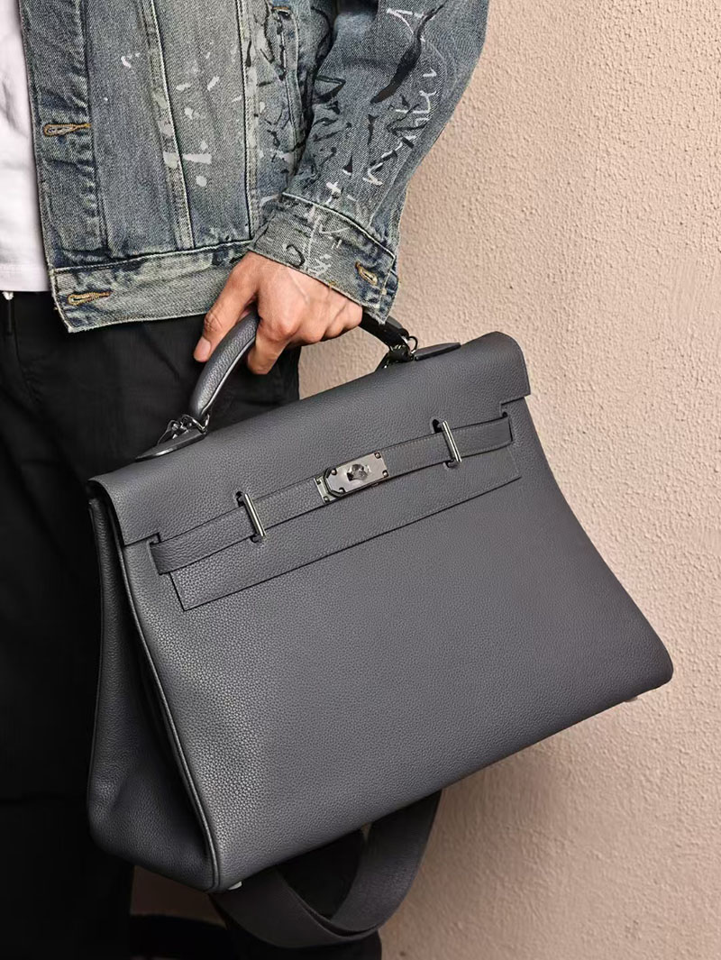 エルメス メンズバッグ 新作 HERMES マキシケリー 42cm 内縫い グリミスティ トゴ シルバー金具 2524047 - 画像 (3)