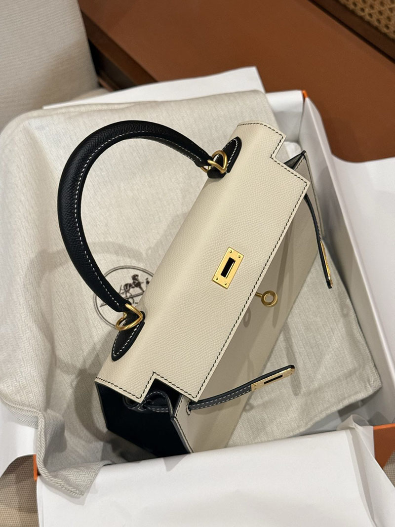 エルメスコピー ケリー25 定価 HERMES ケリー25 外縫い クレ/黒 ブラック ヴォーエプソン ゴールド金具 2524060 - 画像 (12)