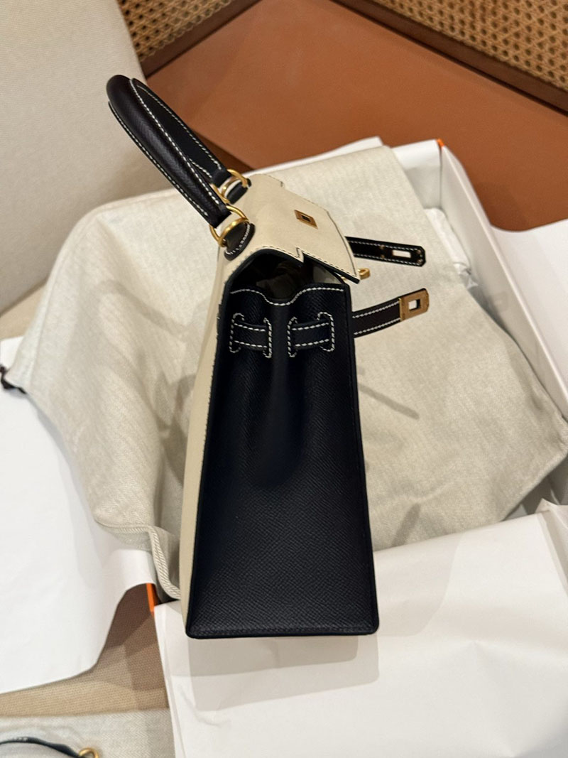 エルメスコピー ケリー25 定価 HERMES ケリー25 外縫い クレ/黒 ブラック ヴォーエプソン ゴールド金具 2524060 - 画像 (13)
