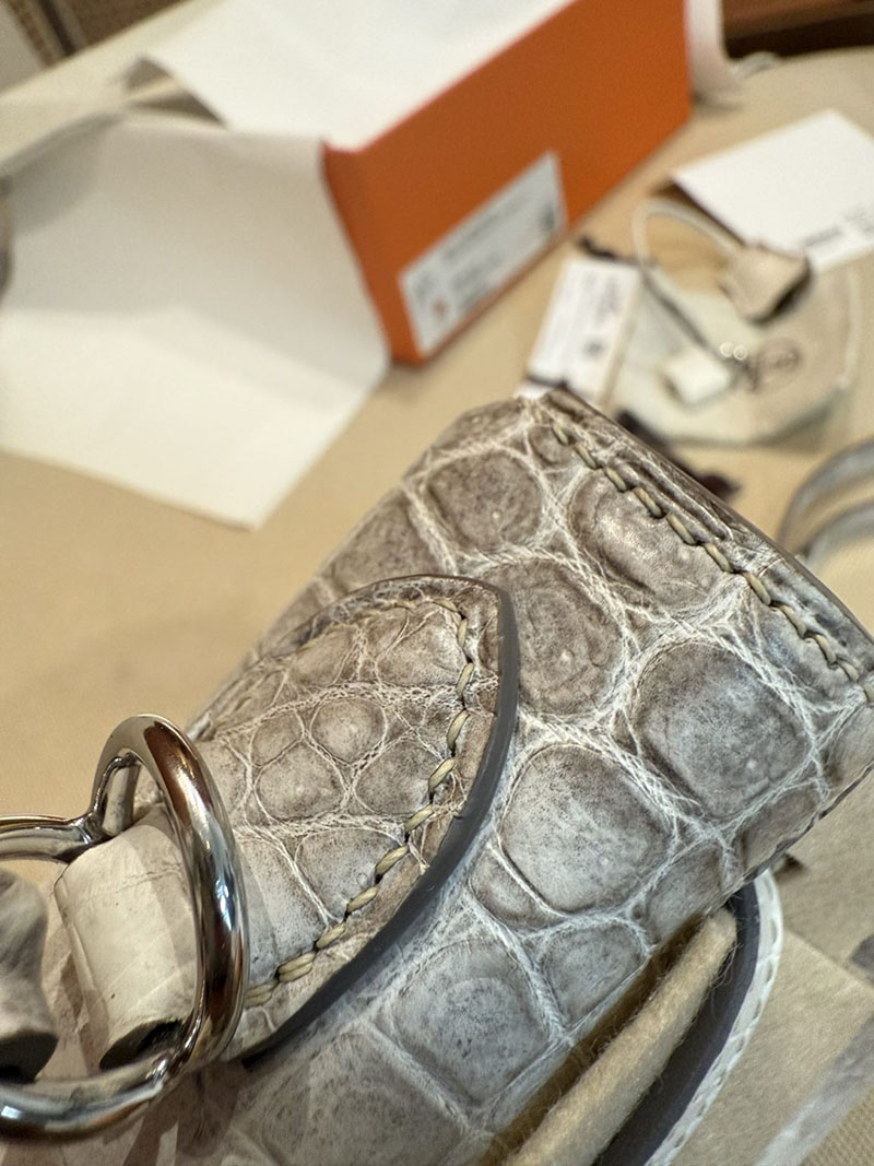 エルメスコピー HERMES ケリー25 内縫い ヒマラヤ クロコダイル ニロティカスマット ゴールド金具 2524062 - 画像 (19)