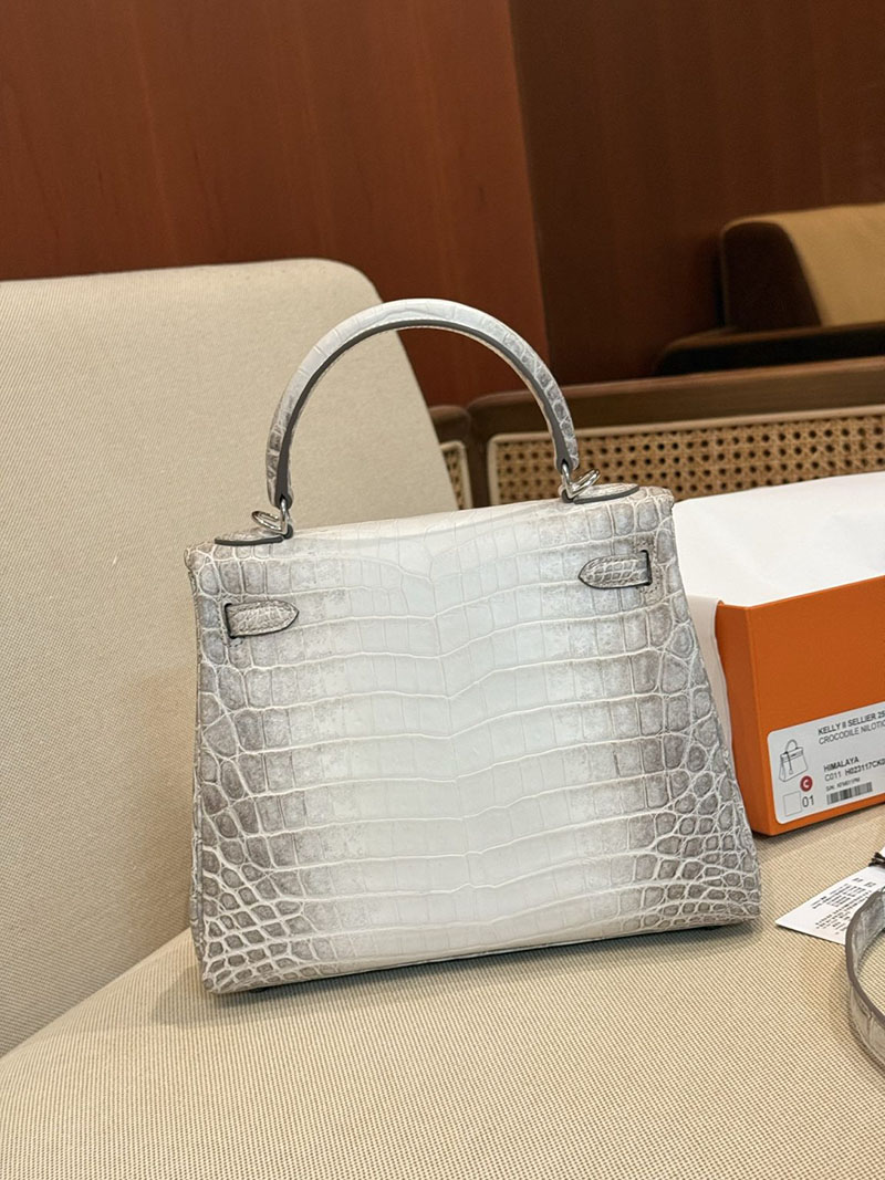 エルメスコピー HERMES ケリー25 内縫い ヒマラヤ クロコダイル ニロティカスマット ゴールド金具 2524062 - 画像 (18)