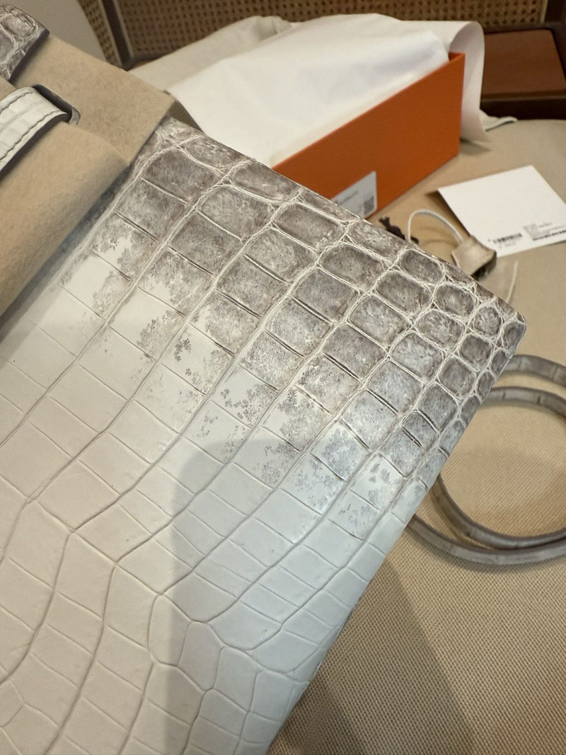 エルメスコピー HERMES ケリー25 内縫い ヒマラヤ クロコダイル ニロティカスマット ゴールド金具 2524062 - 画像 (13)
