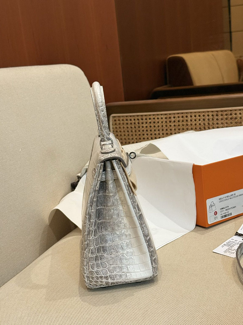 エルメスコピー HERMES ケリー25 内縫い ヒマラヤ クロコダイル ニロティカスマット ゴールド金具 2524062 - 画像 (12)