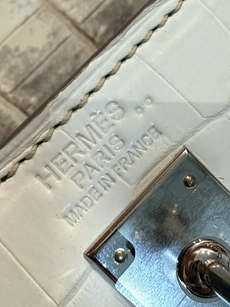 エルメスコピー HERMES ケリー25 内縫い ヒマラヤ クロコダイル ニロティカスマット ゴールド金具 2524062 - 画像 (25)