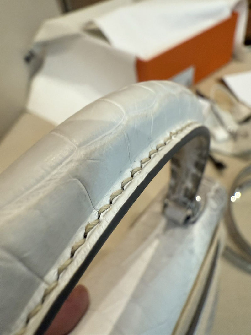エルメスコピー HERMES ケリー25 内縫い ヒマラヤ クロコダイル ニロティカスマット ゴールド金具 2524062 - 画像 (23)