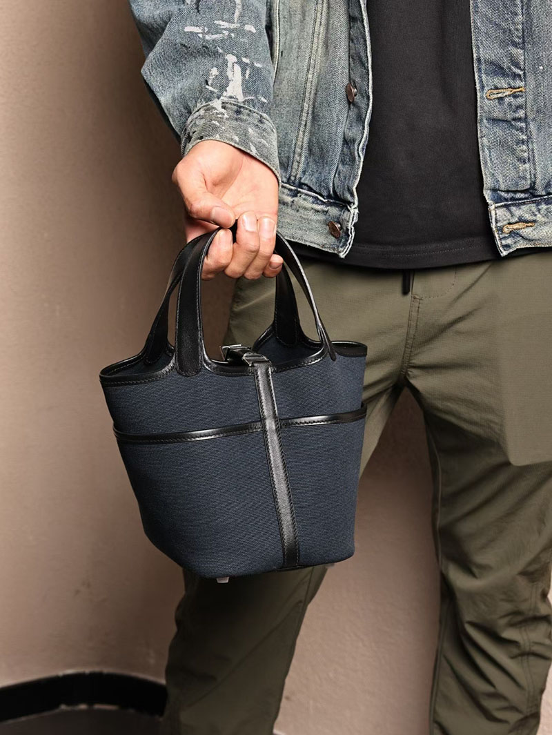 エルメスコピー HERMES ピコタンロック PM ポケット 黒 ブラック/ブルーニュイ トワルゴエラン×スイフト シルバー金具 2524083 - 画像 (4)