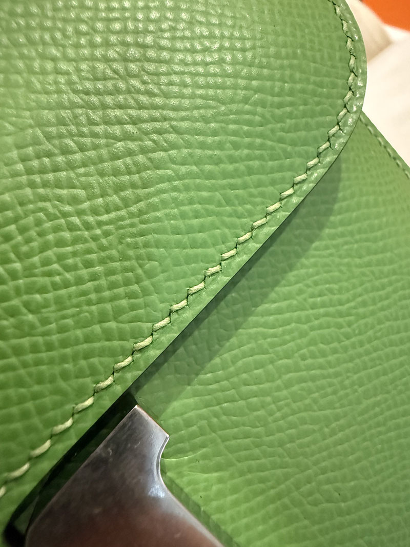 エルメスコピー コンスタンスミニ 定価 HERMES コンスタンス3 ミニ ヴェールユッカ ヴォーエプソン シルバー金具 2524090 - 画像 (2)