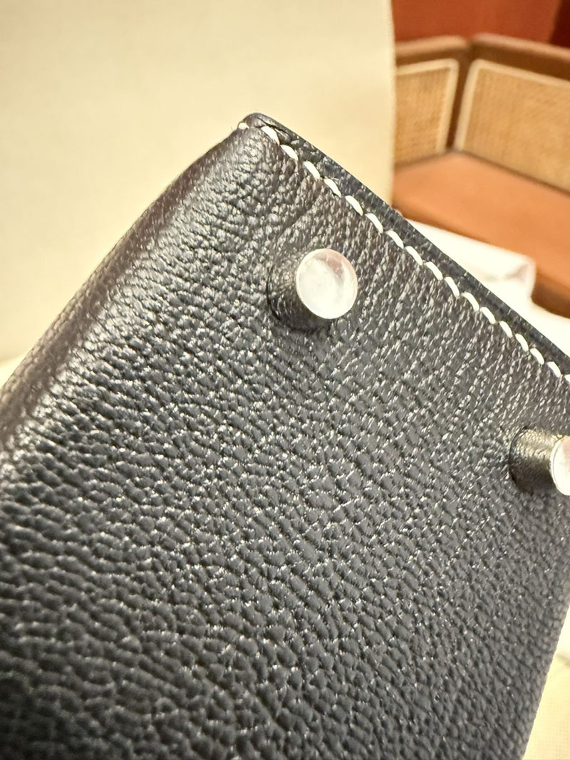 エルメスコピー ミニケリー 定価 HERMES ケリーミニ2 外縫い 黒 ブラック シェブルミゾル シルバー金具 2524104 - 画像 (7)