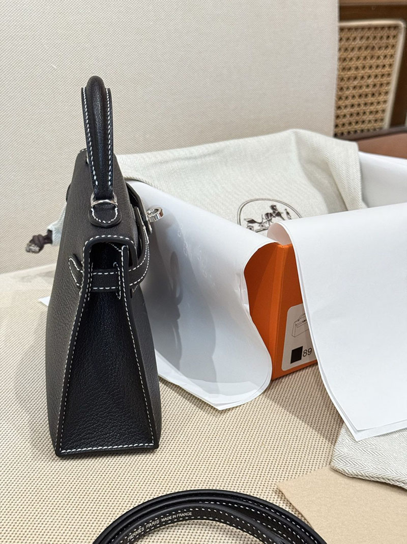 エルメスコピー ミニケリー 定価 HERMES ケリーミニ2 外縫い 黒 ブラック シェブルミゾル シルバー金具 2524104 - 画像 (2)