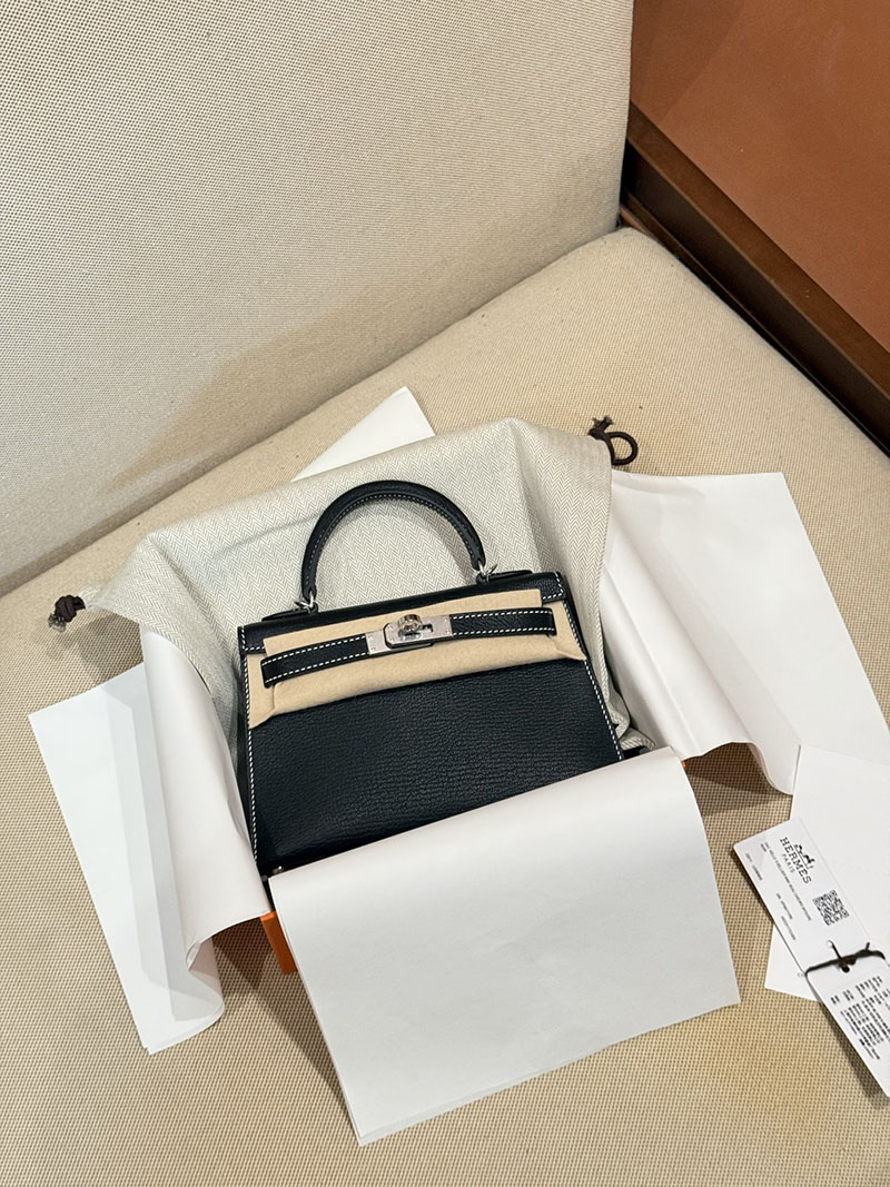 エルメスコピー ミニケリー 定価 HERMES ケリーミニ2 外縫い 黒 ブラック シェブルミゾル シルバー金具 2524104 - 画像 (17)