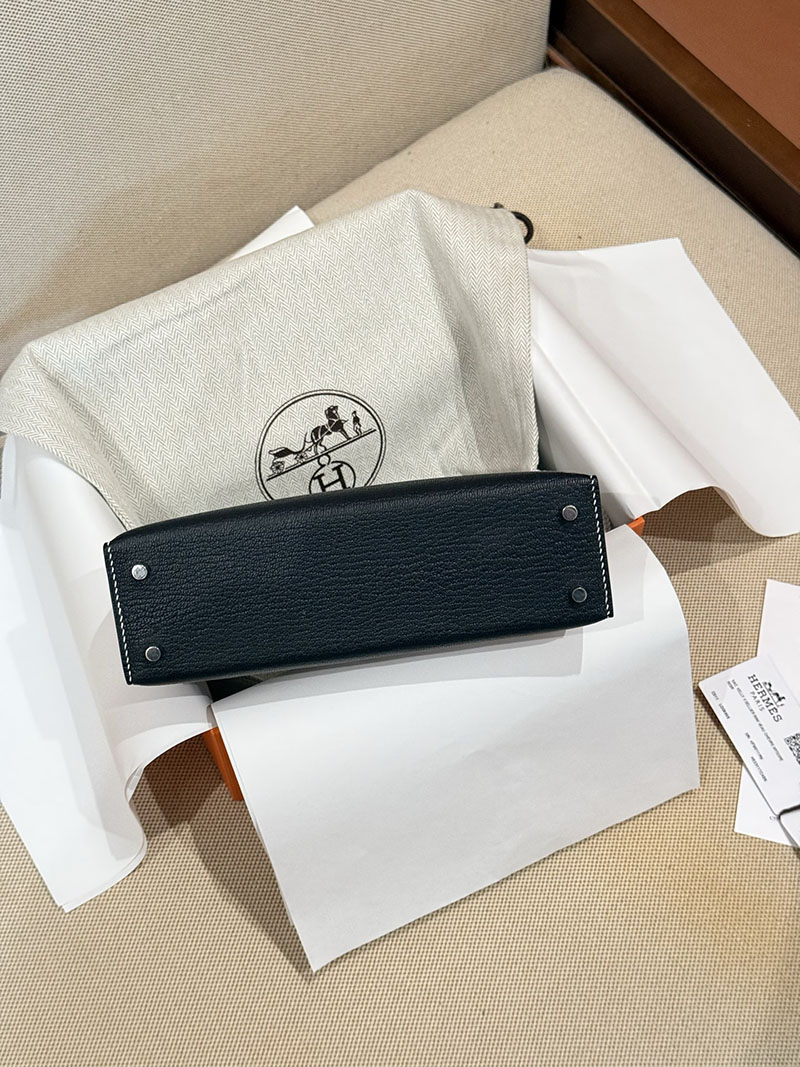 エルメスコピー ミニケリー 定価 HERMES ケリーミニ2 外縫い 黒 ブラック シェブルミゾル シルバー金具 2524104 - 画像 (16)
