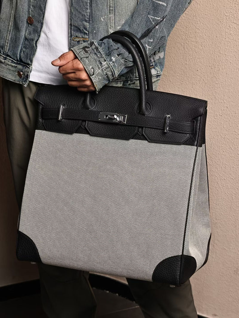 エルメスコピー オータクロア 定価 HERMES オータクロア40 黒 ブラック トワルアッシュ/トリヨンクレマンス シルバー金具 2524105 - 画像 (2)