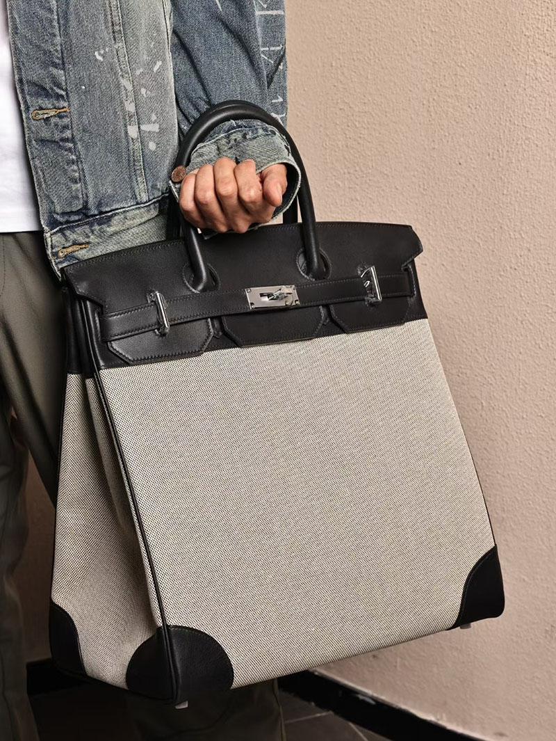 エルメスコピー オータクロア 定価 HERMES オータクロア40 黒 ブラック トワルアッシュ/スイフト シルバー金具 2524108 - 画像 (3)