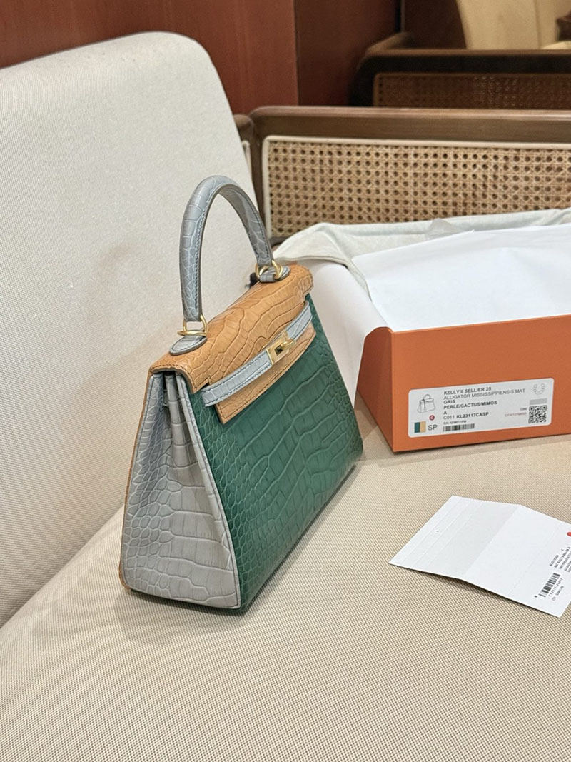 エルメスコピー HERMES ケリー25 内縫い グリアスファルト/カクタス/ミモザ クロコダイル アリゲーターマット ゴールド金具 2524123 - 画像 (18)