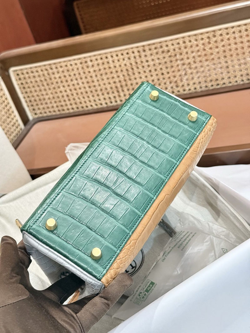 エルメスコピー HERMES ケリー25 内縫い グリアスファルト/カクタス/ミモザ クロコダイル アリゲーターマット ゴールド金具 2524123 - 画像 (11)
