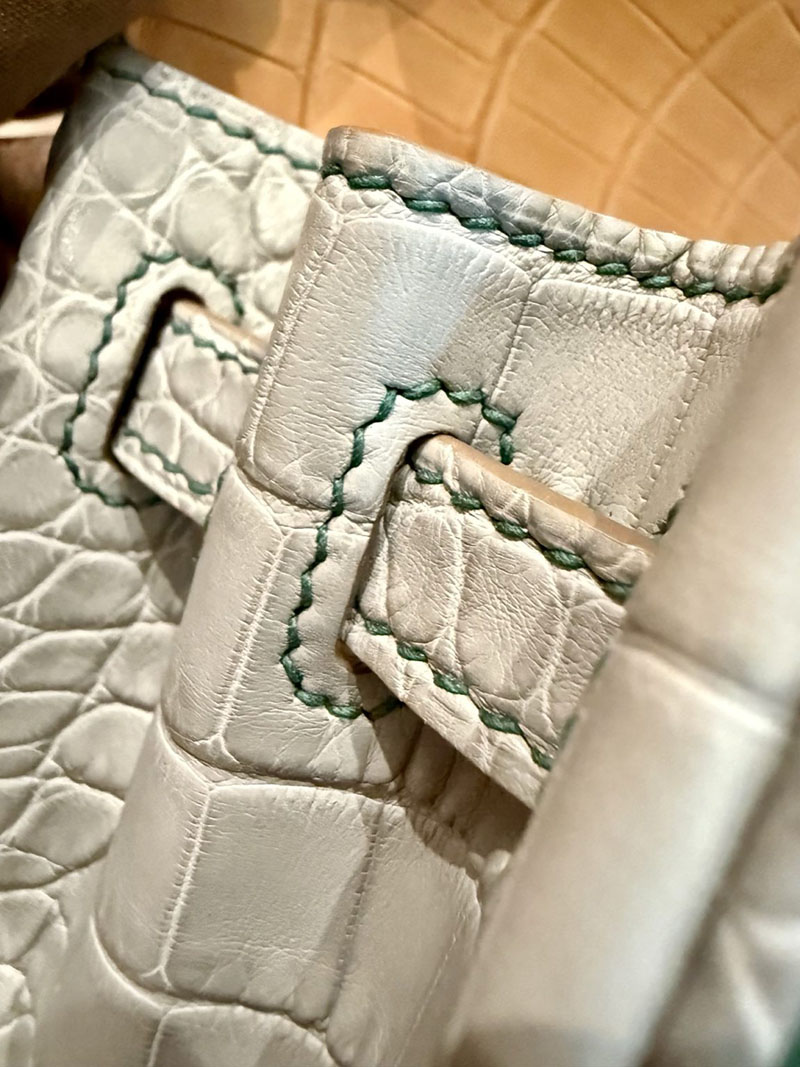 エルメスコピー HERMES ケリー25 内縫い グリアスファルト/カクタス/ミモザ クロコダイル アリゲーターマット ゴールド金具 2524123 - 画像 (10)