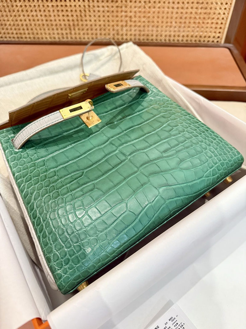 エルメスコピー HERMES ケリー25 内縫い グリアスファルト/カクタス/ミモザ クロコダイル アリゲーターマット ゴールド金具 2524123 - 画像 (8)