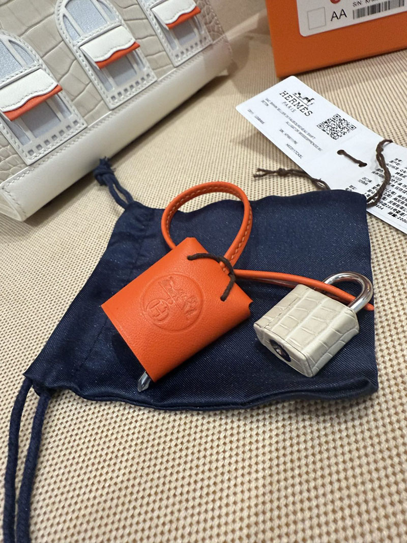 エルメスコピー バーキン20 定価 HERMES バーキン 20 セリエ ベトン トリヨンクレマンス/クロコダイル アリゲーターマット シルバー金具2524128 - 画像 (17)