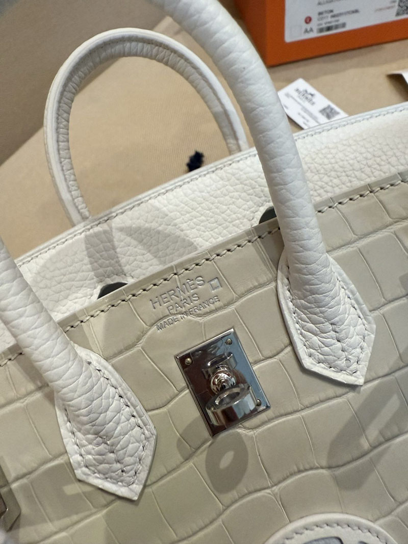 エルメスコピー バーキン20 定価 HERMES バーキン 20 セリエ ベトン トリヨンクレマンス/クロコダイル アリゲーターマット シルバー金具2524128 - 画像 (10)