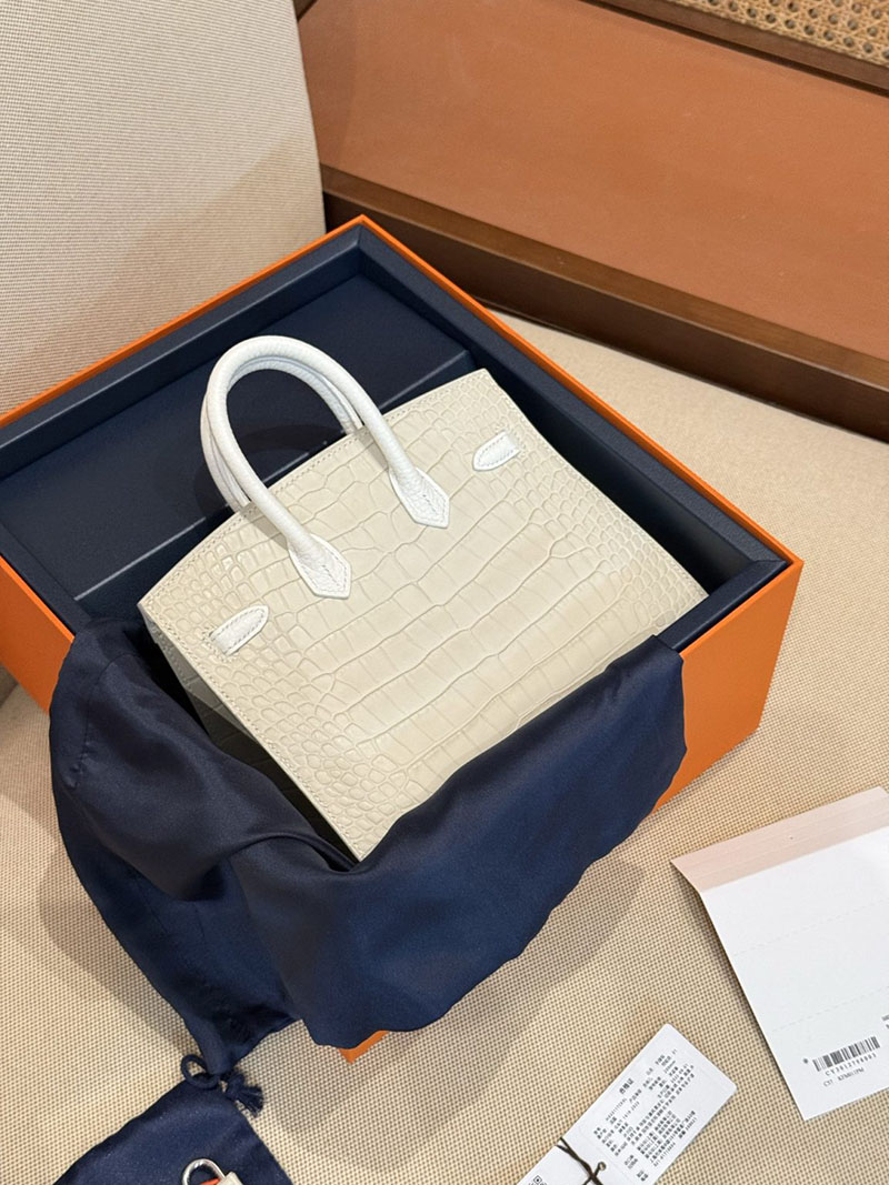 エルメスコピー バーキン20 定価 HERMES バーキン 20 セリエ ベトン トリヨンクレマンス/クロコダイル アリゲーターマット シルバー金具2524128 - 画像 (21)