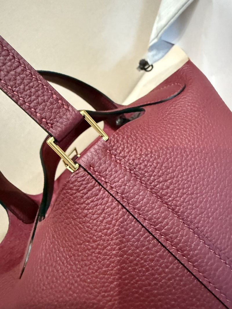 エルメスコピー ピコタンpm 定価 HERMES ピコタンロック 18 PM ボルドー トリヨンクレマンス ゴールド金具 2524136 - 画像 (2)