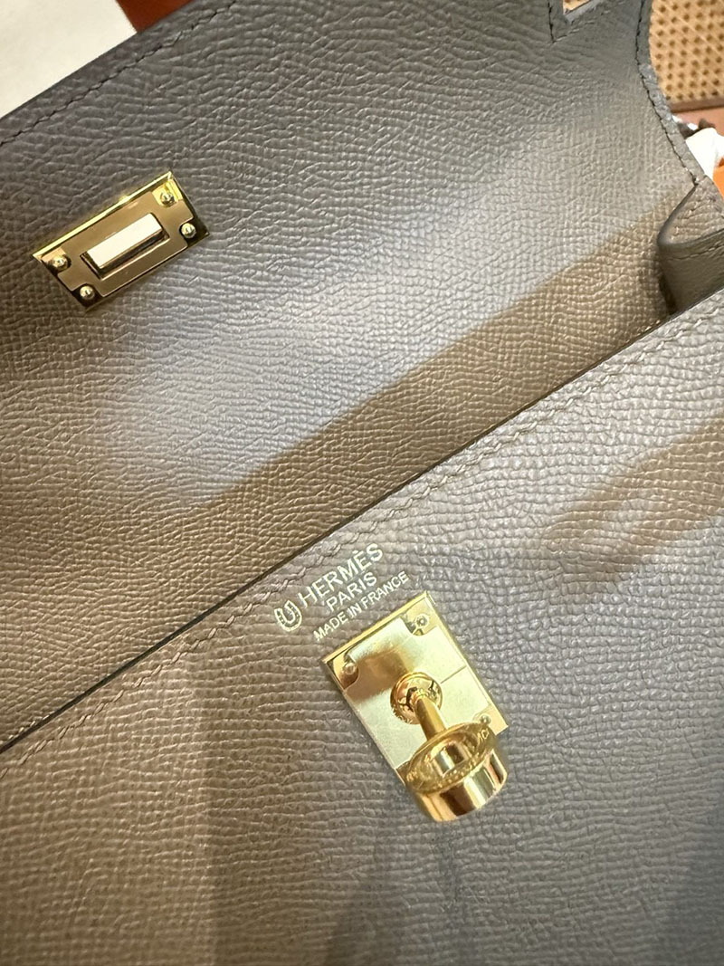エルメスケリーバッグ定価 HERMES ケリー25 外縫い エトゥープ/ビスキュイ/アルザン ヴォーエプソン ゴールド金具 2524160 - 画像 (12)