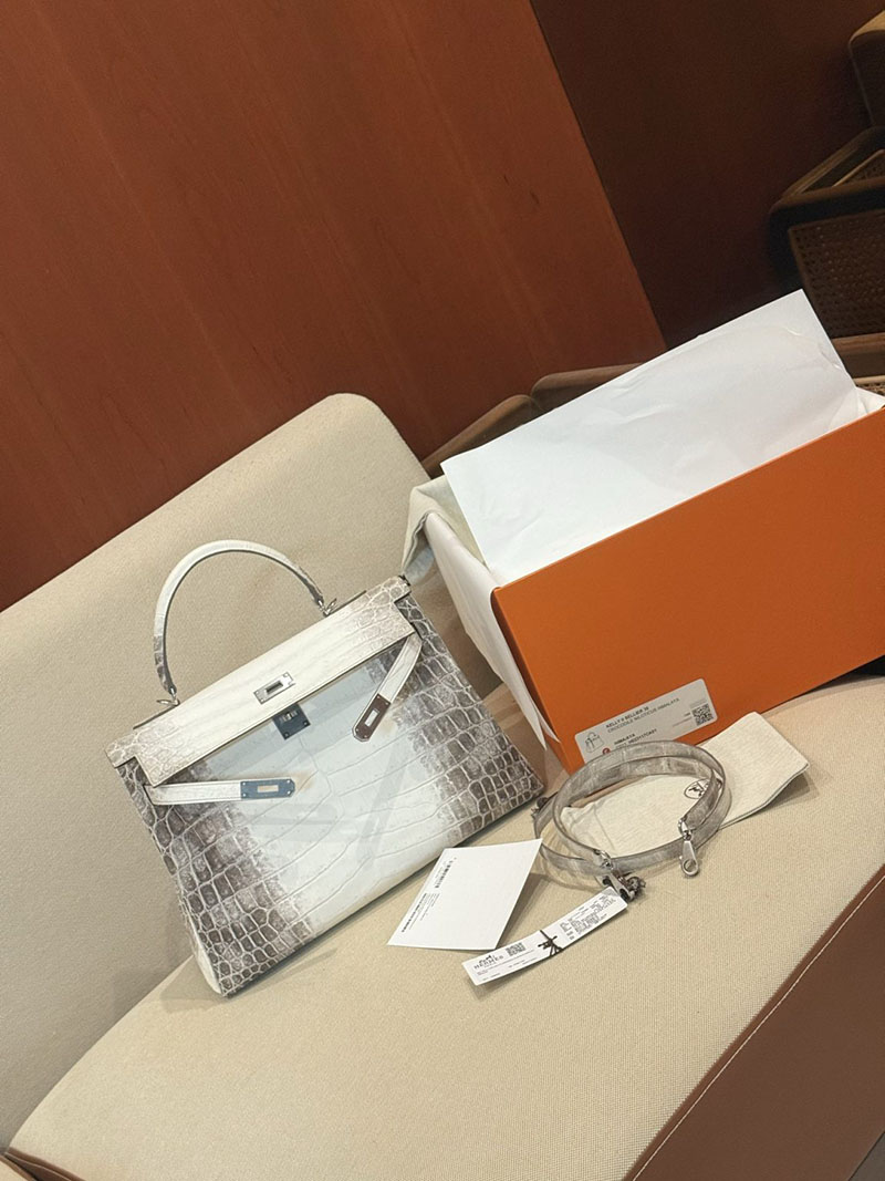 エルメスコピー メンズバッグ HERMES ケリー35cm 内縫い ヒマラヤ クロコダイル ニロティカスマット シルバー金具 2524161 - 画像 (12)