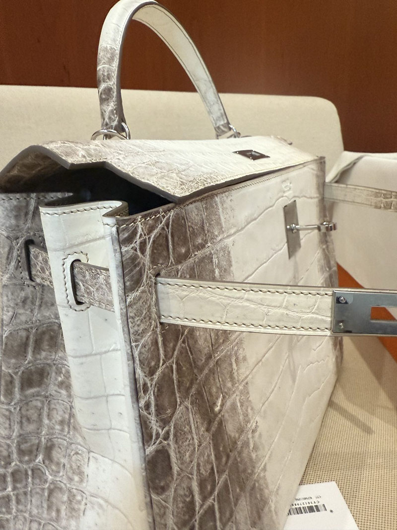 エルメスコピー メンズバッグ HERMES ケリー35cm 内縫い ヒマラヤ クロコダイル ニロティカスマット シルバー金具 2524161 - 画像 (5)