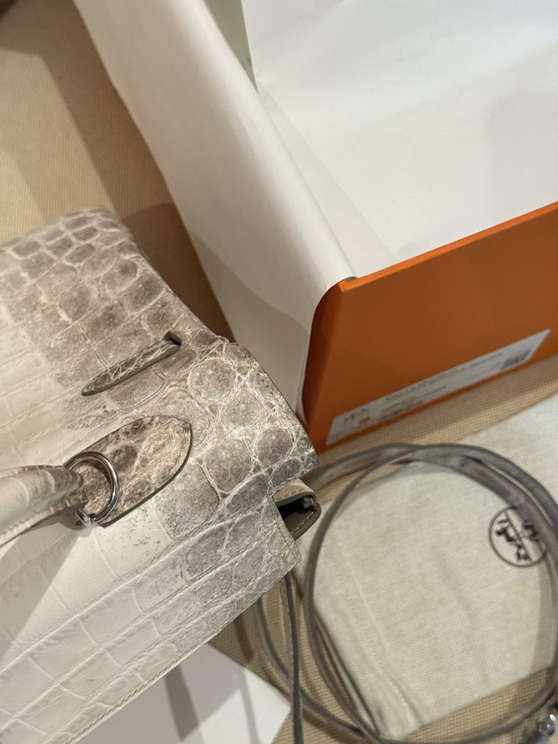 エルメスコピー メンズバッグ HERMES ケリー35cm 内縫い ヒマラヤ クロコダイル ニロティカスマット シルバー金具 2524161 - 画像 (15)