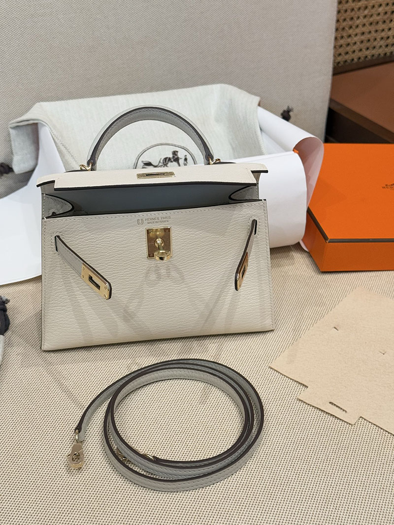 エルメスコピー ミニケリー 定価 HERMES ケリーミニ2 パーソナル ナタ/グリアスファルト ヴォーエプソン ゴールド金具 2524170 - 画像 (5)